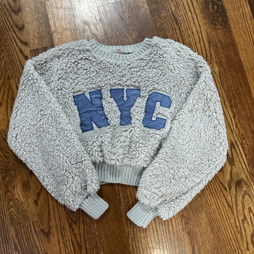 NYC sweater